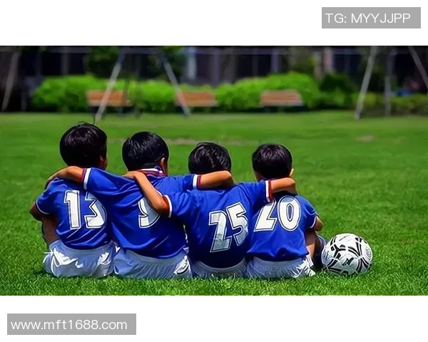 团结抗疫足球明星齐心协力共克新型肺炎疫情挑战 团结抗疫足球明星齐心协力共克新型肺炎疫情挑战